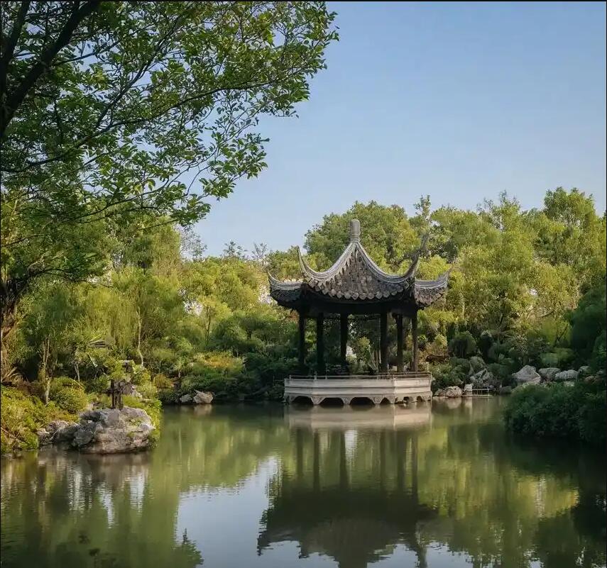 湖北书雪餐饮有限公司